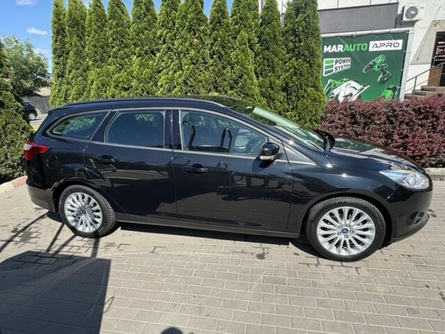 Черный Форд Фокус, объемом двигателя 1.6 л и пробегом 188 тыс. км за 7850 $, фото 1 на Automoto.ua