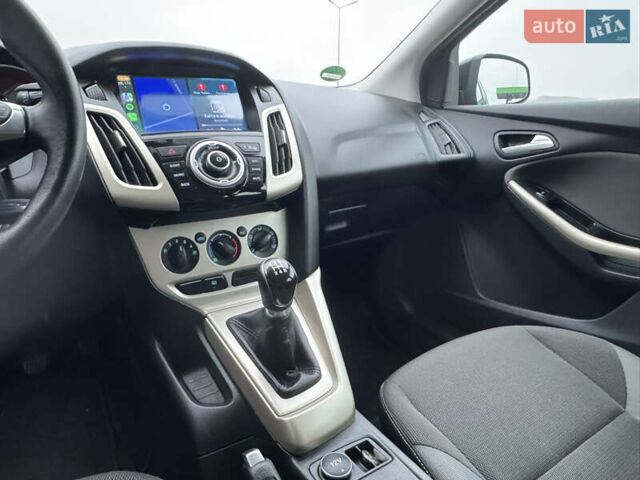 Чорний Форд Фокус, об'ємом двигуна 1.6 л та пробігом 188 тис. км за 7850 $, фото 15 на Automoto.ua