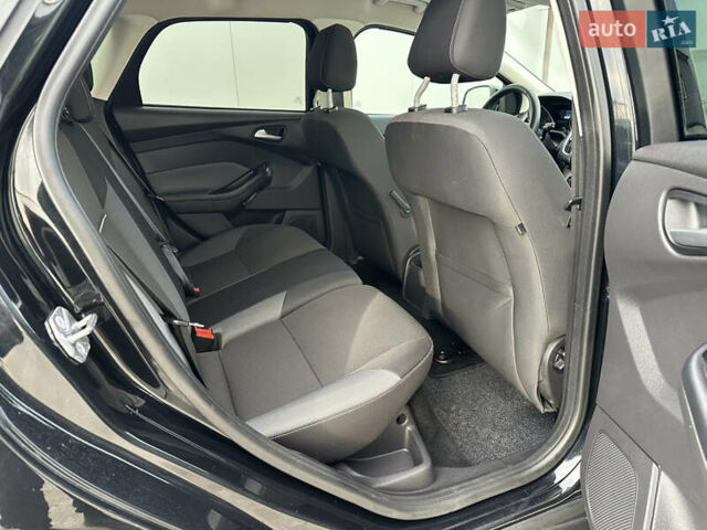 Чорний Форд Фокус, об'ємом двигуна 1.6 л та пробігом 224 тис. км за 7500 $, фото 68 на Automoto.ua