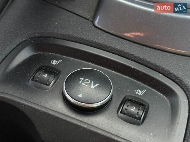 Чорний Форд Фокус, об'ємом двигуна 1.56 л та пробігом 213 тис. км за 8500 $, фото 20 на Automoto.ua