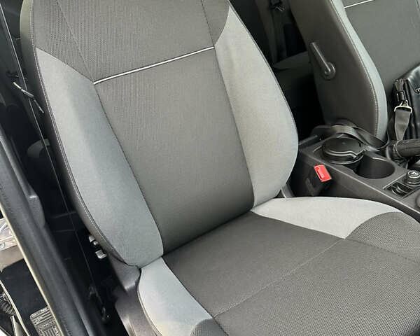 Чорний Форд Фокус, об'ємом двигуна 1.6 л та пробігом 224 тис. км за 7500 $, фото 72 на Automoto.ua