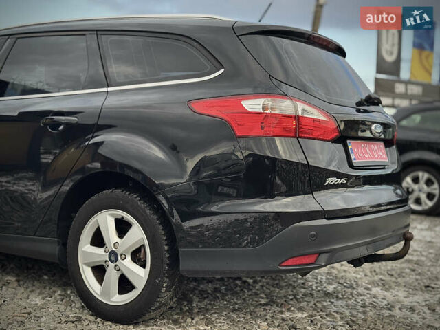 Чорний Форд Фокус, об'ємом двигуна 1.6 л та пробігом 233 тис. км за 8600 $, фото 15 на Automoto.ua