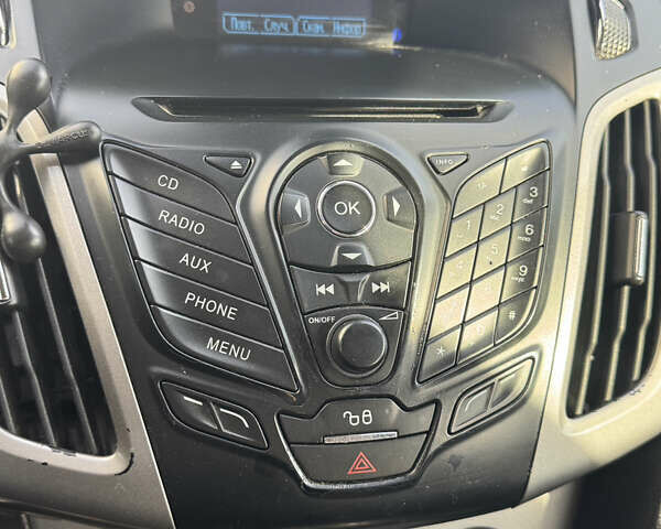 Черный Форд Фокус, объемом двигателя 1.6 л и пробегом 264 тыс. км за 6400 $, фото 13 на Automoto.ua