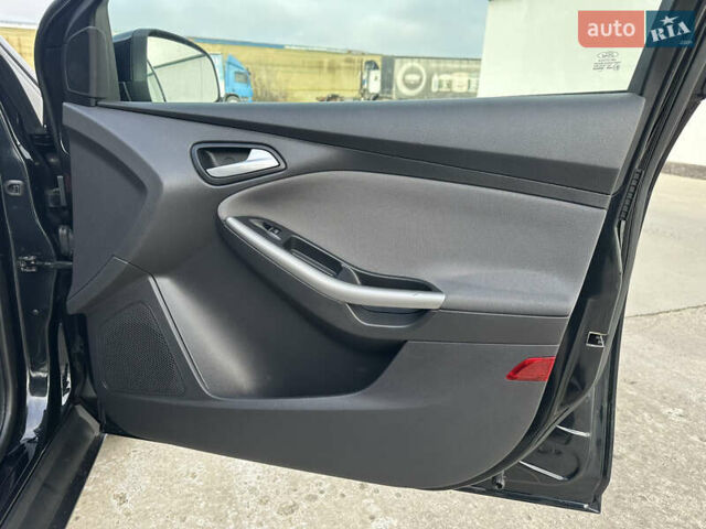 Чорний Форд Фокус, об'ємом двигуна 1.6 л та пробігом 224 тис. км за 7500 $, фото 71 на Automoto.ua