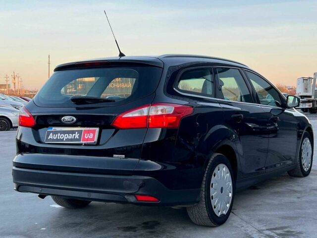 Черный Форд Фокус, объемом двигателя 1.6 л и пробегом 295 тыс. км за 6940 $, фото 8 на Automoto.ua