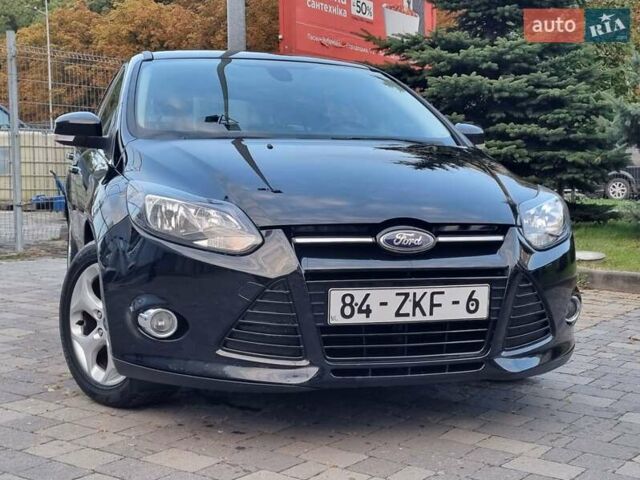 Черный Форд Фокус, объемом двигателя 1.6 л и пробегом 215 тыс. км за 8100 $, фото 1 на Automoto.ua