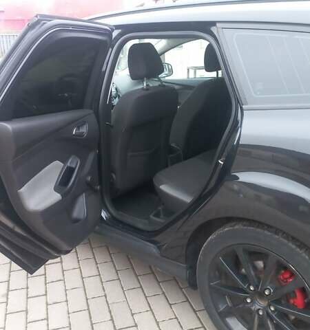 Черный Форд Фокус, объемом двигателя 1.56 л и пробегом 235 тыс. км за 7800 $, фото 7 на Automoto.ua