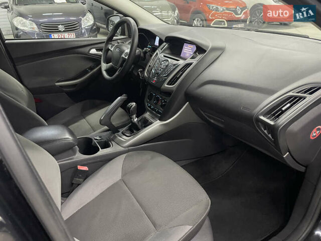 Черный Форд Фокус, объемом двигателя 1.6 л и пробегом 212 тыс. км за 7900 $, фото 15 на Automoto.ua