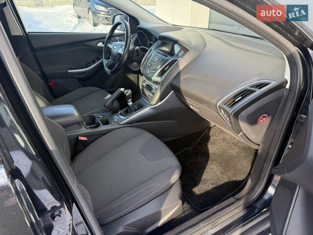 Черный Форд Фокус, объемом двигателя 1.6 л и пробегом 187 тыс. км за 8450 $, фото 32 на Automoto.ua