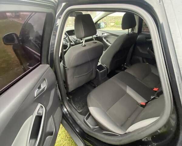 Черный Форд Фокус, объемом двигателя 1.6 л и пробегом 254 тыс. км за 7500 $, фото 21 на Automoto.ua