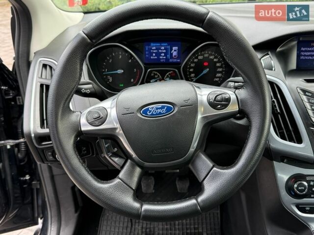 Черный Форд Фокус, объемом двигателя 1.6 л и пробегом 227 тыс. км за 8300 $, фото 53 на Automoto.ua