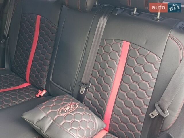 Черный Форд Фокус, объемом двигателя 2 л и пробегом 273 тыс. км за 8200 $, фото 12 на Automoto.ua