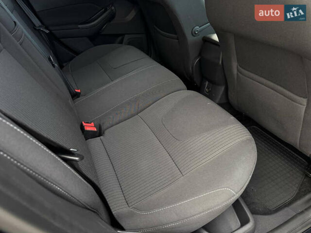 Черный Форд Фокус, объемом двигателя 1.6 л и пробегом 233 тыс. км за 8400 $, фото 32 на Automoto.ua