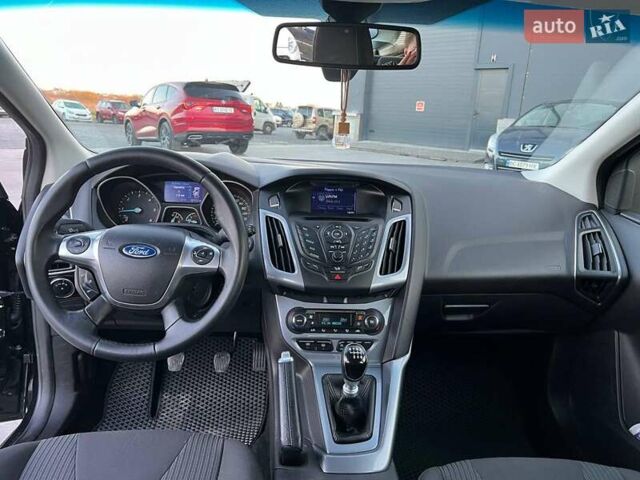 Чорний Форд Фокус, об'ємом двигуна 1.6 л та пробігом 295 тис. км за 7890 $, фото 36 на Automoto.ua