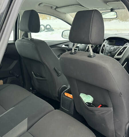 Черный Форд Фокус, объемом двигателя 1.6 л и пробегом 276 тыс. км за 7300 $, фото 9 на Automoto.ua