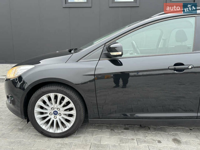 Чорний Форд Фокус, об'ємом двигуна 1.6 л та пробігом 188 тис. км за 7850 $, фото 5 на Automoto.ua