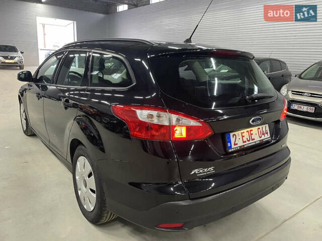 Чорний Форд Фокус, об'ємом двигуна 1.6 л та пробігом 212 тис. км за 7950 $, фото 3 на Automoto.ua