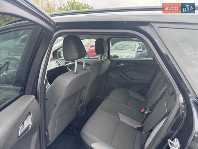 Черный Форд Фокус, объемом двигателя 1.6 л и пробегом 195 тыс. км за 7590 $, фото 39 на Automoto.ua