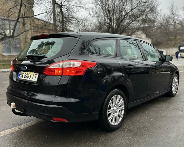 Чорний Форд Фокус, об'ємом двигуна 1.6 л та пробігом 269 тис. км за 6950 $, фото 3 на Automoto.ua