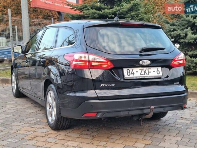 Черный Форд Фокус, объемом двигателя 1.6 л и пробегом 215 тыс. км за 8100 $, фото 11 на Automoto.ua