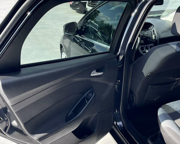 Чорний Форд Фокус, об'ємом двигуна 1.6 л та пробігом 248 тис. км за 6800 $, фото 33 на Automoto.ua