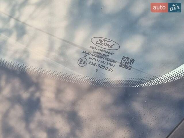 Черный Форд Фокус, объемом двигателя 1.6 л и пробегом 215 тыс. км за 8100 $, фото 43 на Automoto.ua