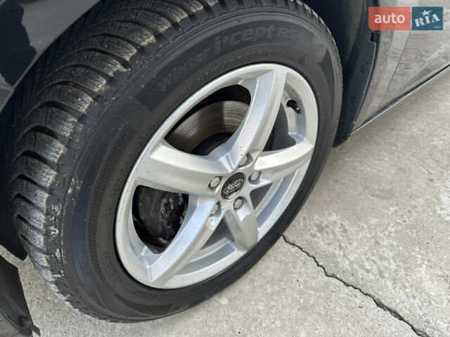 Чорний Форд Фокус, об'ємом двигуна 1.6 л та пробігом 224 тис. км за 7500 $, фото 31 на Automoto.ua