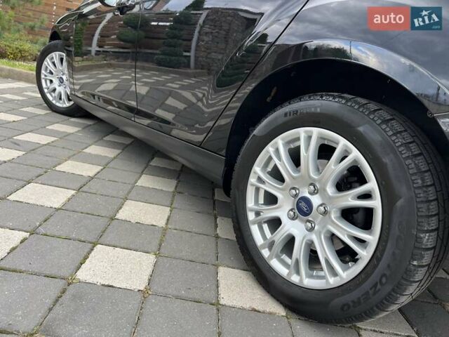 Форд Фокус 2013 в Стрые на Automoto.ua Черный Форд Фокус, объемом двигателя 1.6 л и пробегом 224 тыс. км за 8750 $, фото 32 на Automoto.ua