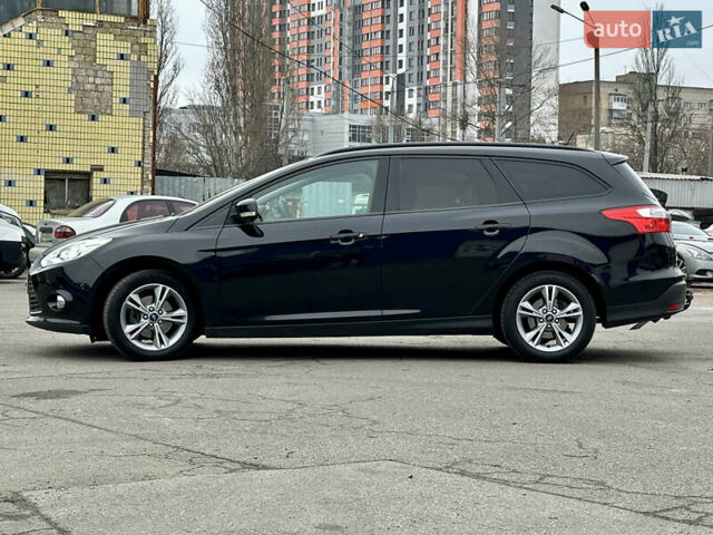 Черный Форд Фокус, объемом двигателя 0 л и пробегом 219 тыс. км за 8400 $, фото 1 на Automoto.ua