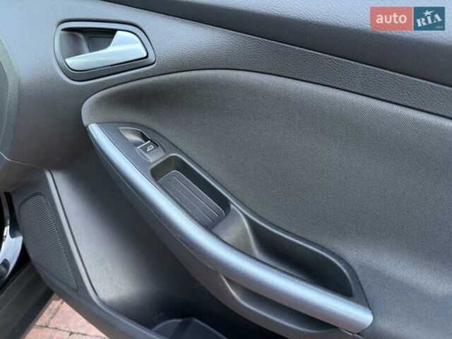 Чорний Форд Фокус, об'ємом двигуна 1.6 л та пробігом 235 тис. км за 8650 $, фото 120 на Automoto.ua