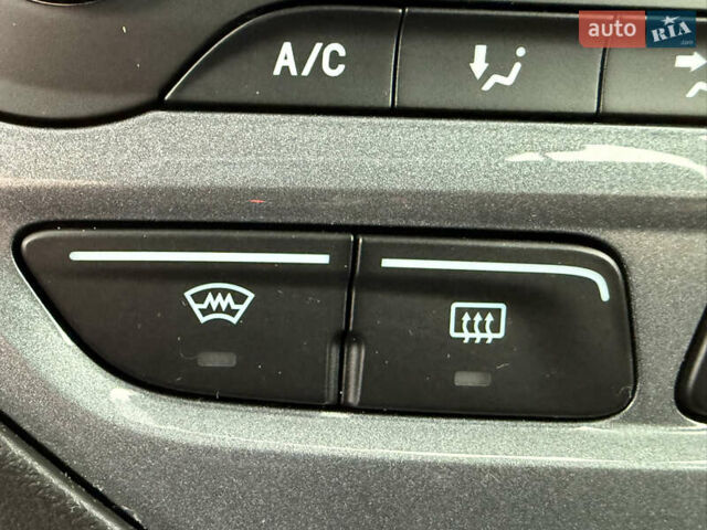 Чорний Форд Фокус, об'ємом двигуна 1.6 л та пробігом 213 тис. км за 8700 $, фото 53 на Automoto.ua