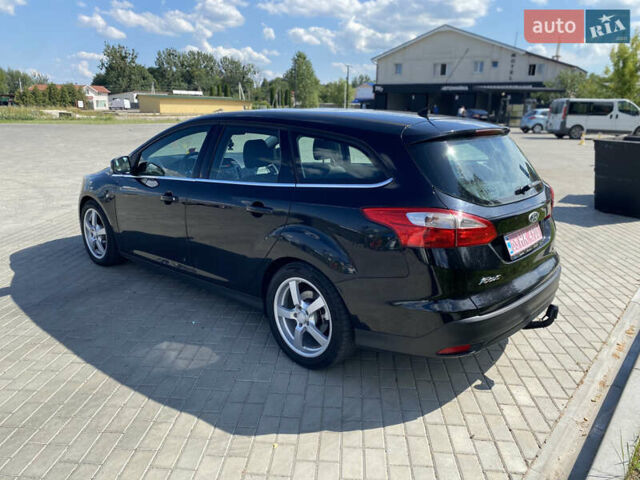 Черный Форд Фокус, объемом двигателя 1.6 л и пробегом 276 тыс. км за 8555 $, фото 3 на Automoto.ua