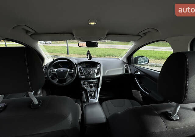 Чорний Форд Фокус, об'ємом двигуна 1.6 л та пробігом 265 тис. км за 9299 $, фото 41 на Automoto.ua