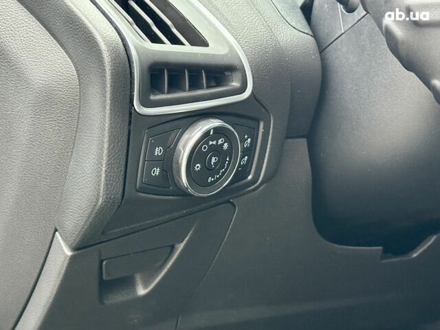 Черный Форд Фокус, объемом двигателя 0 л и пробегом 219 тыс. км за 8400 $, фото 9 на Automoto.ua