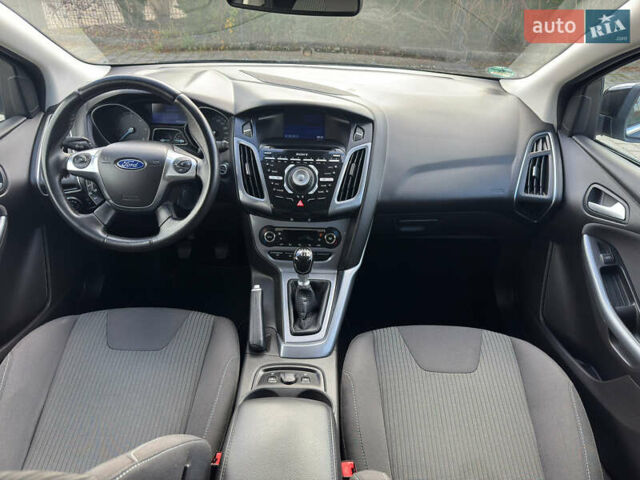 Чорний Форд Фокус, об'ємом двигуна 1.6 л та пробігом 278 тис. км за 8599 $, фото 32 на Automoto.ua