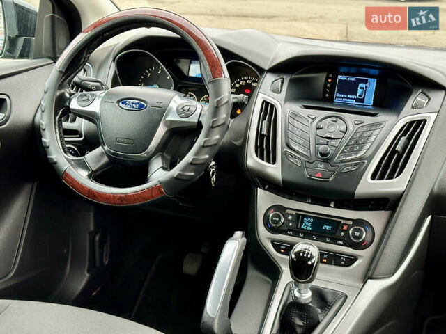 Черный Форд Фокус, объемом двигателя 0 л и пробегом 219 тыс. км за 8400 $, фото 18 на Automoto.ua