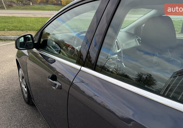 Чорний Форд Фокус, об'ємом двигуна 1.6 л та пробігом 265 тис. км за 9299 $, фото 22 на Automoto.ua