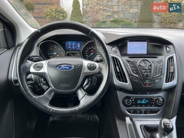 Чорний Форд Фокус, об'ємом двигуна 1.6 л та пробігом 218 тис. км за 8950 $, фото 121 на Automoto.ua