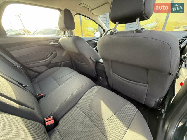 Форд Фокус 2013 у Стрые на Automoto.ua Чорний Форд Фокус, об'ємом двигуна 1.6 л та пробігом 240 тис. км за 8999 $, фото 35 на Automoto.ua