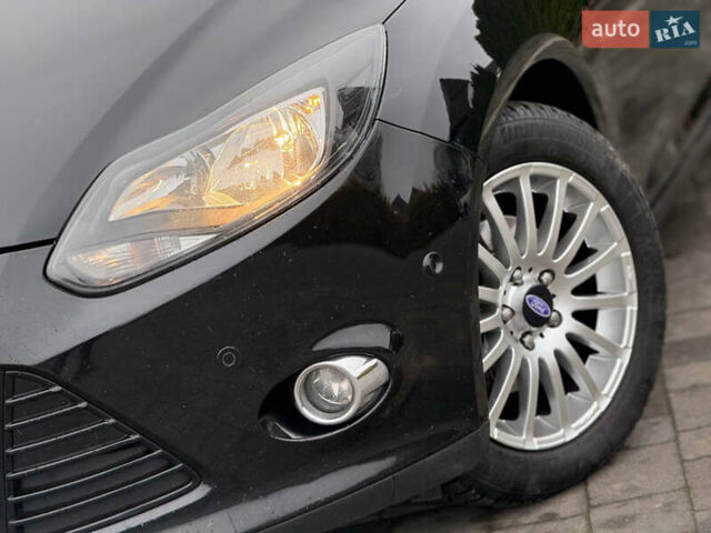 Черный Форд Фокус, объемом двигателя 1.6 л и пробегом 213 тыс. км за 8700 $, фото 14 на Automoto.ua