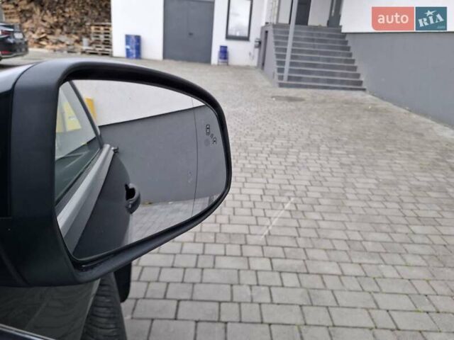 Чорний Форд Фокус, об'ємом двигуна 1.6 л та пробігом 288 тис. км за 8600 $, фото 21 на Automoto.ua