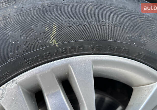 Форд Фокус 2013 в Киеве на Automoto.ua Черный Форд Фокус, объемом двигателя 1.56 л и пробегом 288 тыс. км за 7900 $, фото 29 на Automoto.ua