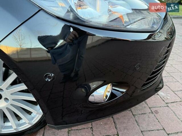Чорний Форд Фокус, об'ємом двигуна 1.6 л та пробігом 235 тис. км за 8650 $, фото 31 на Automoto.ua