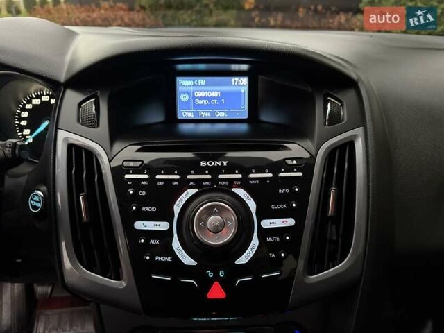 Чорний Форд Фокус, об'ємом двигуна 1.6 л та пробігом 227 тис. км за 8450 $, фото 39 на Automoto.ua