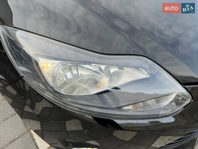 Чорний Форд Фокус, об'ємом двигуна 1.6 л та пробігом 218 тис. км за 8950 $, фото 54 на Automoto.ua