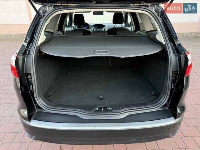 Чорний Форд Фокус, об'ємом двигуна 1.6 л та пробігом 235 тис. км за 8650 $, фото 151 на Automoto.ua