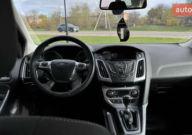 Чорний Форд Фокус, об'ємом двигуна 1.6 л та пробігом 265 тис. км за 9299 $, фото 39 на Automoto.ua