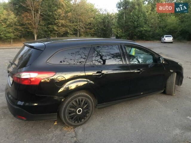 Черный Форд Фокус, объемом двигателя 1.6 л и пробегом 330 тыс. км за 7700 $, фото 4 на Automoto.ua