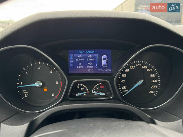 Форд Фокус 2013 у Луцьку на Automoto.ua Чорний Форд Фокус, об'ємом двигуна 1.6 л та пробігом 239 тис. км за 7150 $, фото 18 на Automoto.ua