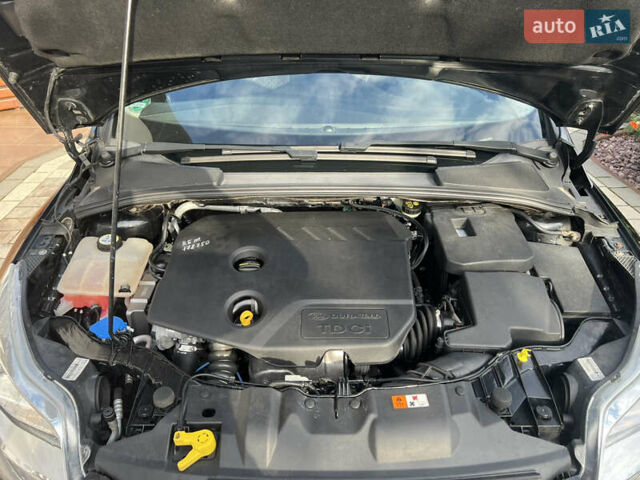 Чорний Форд Фокус, об'ємом двигуна 1.6 л та пробігом 214 тис. км за 8900 $, фото 18 на Automoto.ua